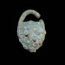 a-fine-champa-bronze-earring-with-four-sided-image-of-a-fish_09965c
