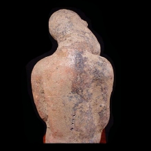 an-archaic-djenne-terracotta-figure-of-a-kneeling-male_t5719c