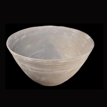 an-indo-iranian-pottery-vessel_x1286b