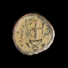 ancient-indian-bronze-coin,-kushan-period_-x3849b