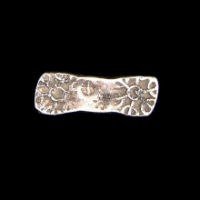 ancient-indian-silver-bent-bar-shatamana-coin_x3841a