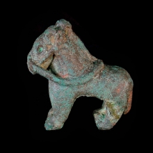 bactrian-bronze-figurine-of-a-horse,-1st-millennium-bc_x4938c