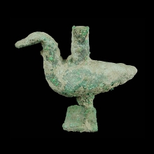 bactrian-bronze-kohl-vessel-in-the-form-of-a-duck-or-swan_x8820a
