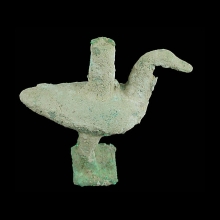 bactrian-bronze-kohl-vessel-in-the-form-of-a-duck-or-swan_x8820b