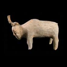 ban-chiang-clay-bull-with-iron-horns_x4550b