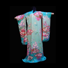 beautiful-japanese-furisode-turquoise-silk-kimonobeautiful-japanese-furisode-turquoise-silk-kimono_x6759b