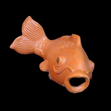 chinese-yellow-ware-terracotta-sculpture-of-a-goldfish_06007c