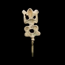 gilgit-silver-hairpin-with-finial-in-the-form-of-a-human-figure_x4136b