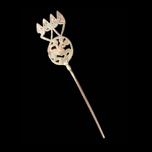 silver-hairpin-with-scythian-influence_x4086b
